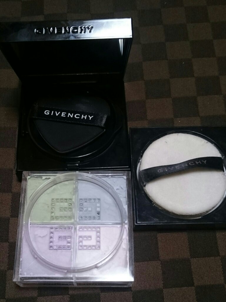 プリズム・リーブル/GIVENCHY/ルースパウダーを使ったクチコミ（2枚目）