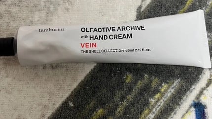 aya on LIPS 「海外のハンドクリーム保湿してくれます!ほんとうに良いですっ👶🏻..」(1枚目)