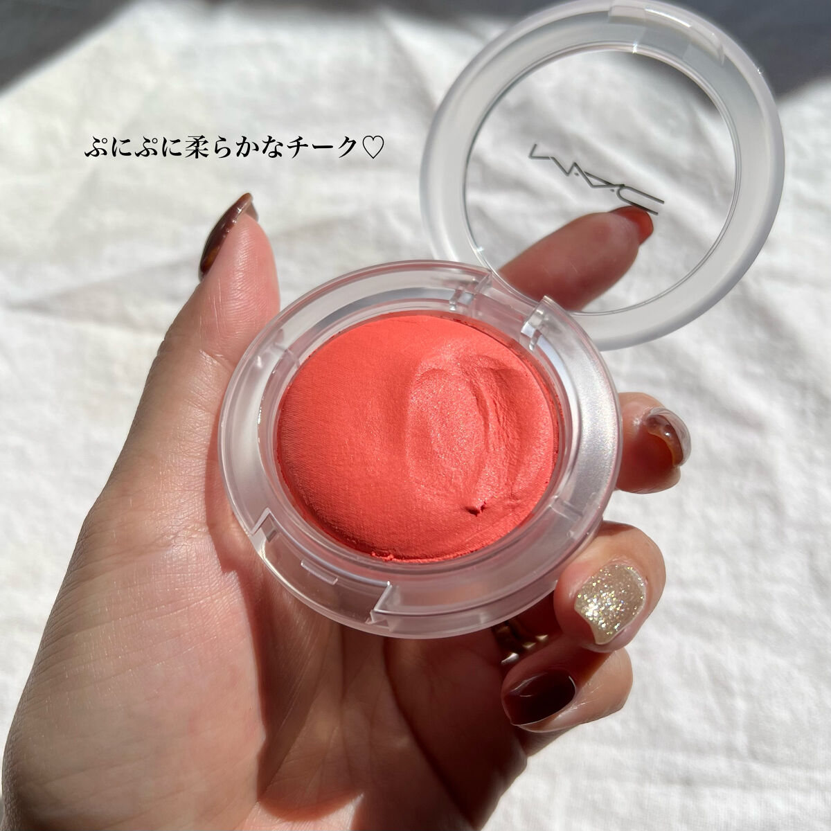 グロー プレイ ブラッシュ グルービー/M・A・C/ジェル・クリームチークを使ったクチコミ（2枚目）