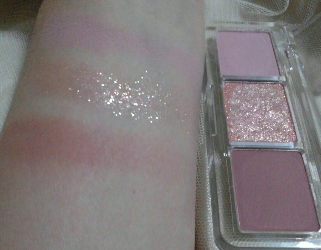  4色アイシャドウ 01 マッチャオレ/Étoile Rose/アイシャドウパレットを使ったクチコミ（3枚目）