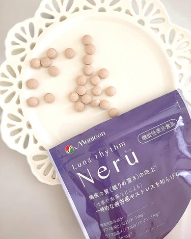 メニコン ルナリズム ラクトフェリン＋葉酸のクチコミ「ルナリズム Ｎｅｒｕ　30日分
⁡
⁡
⁡
⁡
⁡
　　　睡眠の質、 疲労感やストレス※に悩む.....」（2枚目）