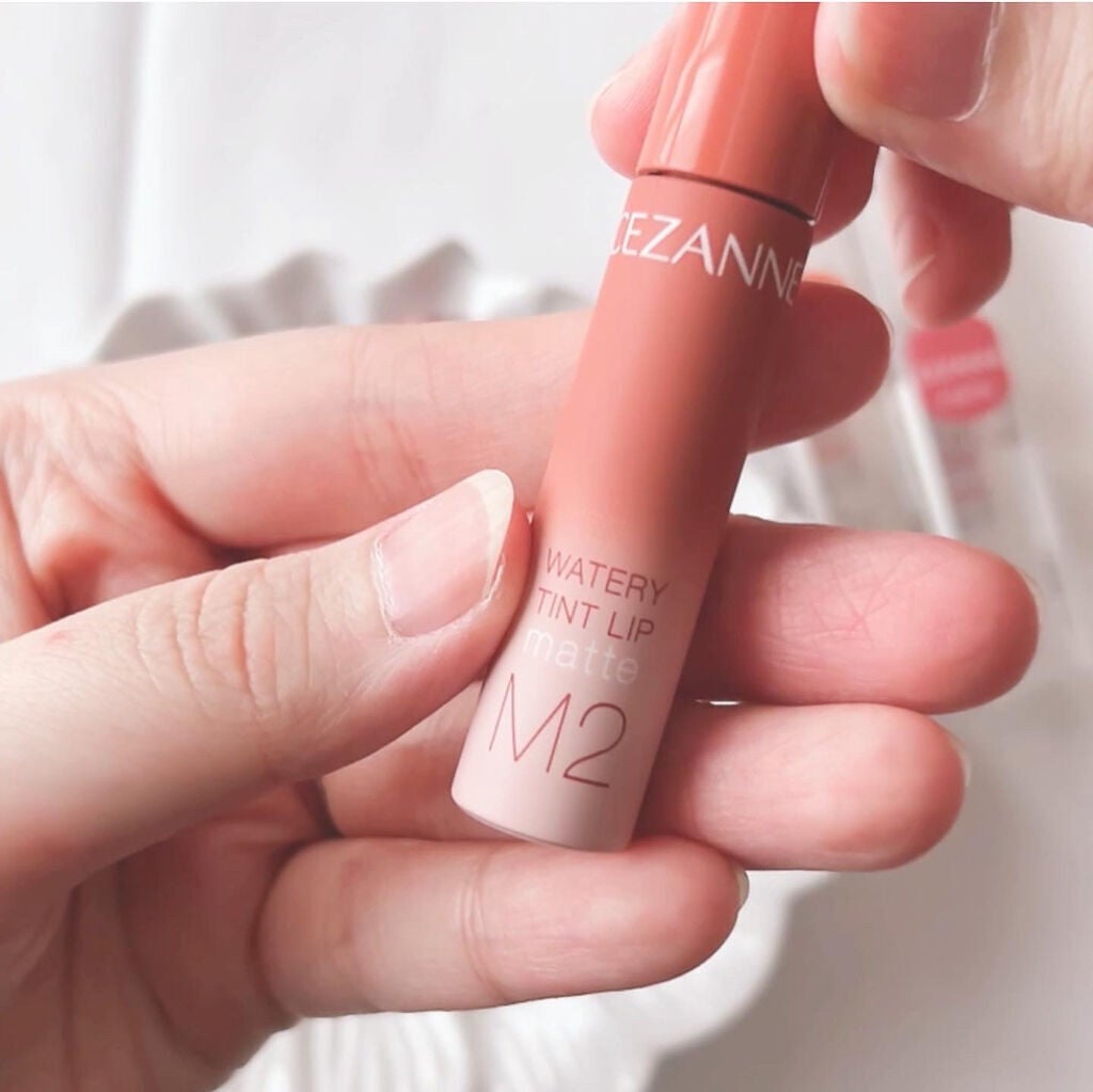 ウォータリーティントリップ マット/CEZANNE/リップティントを使ったクチコミ(5枚目)
