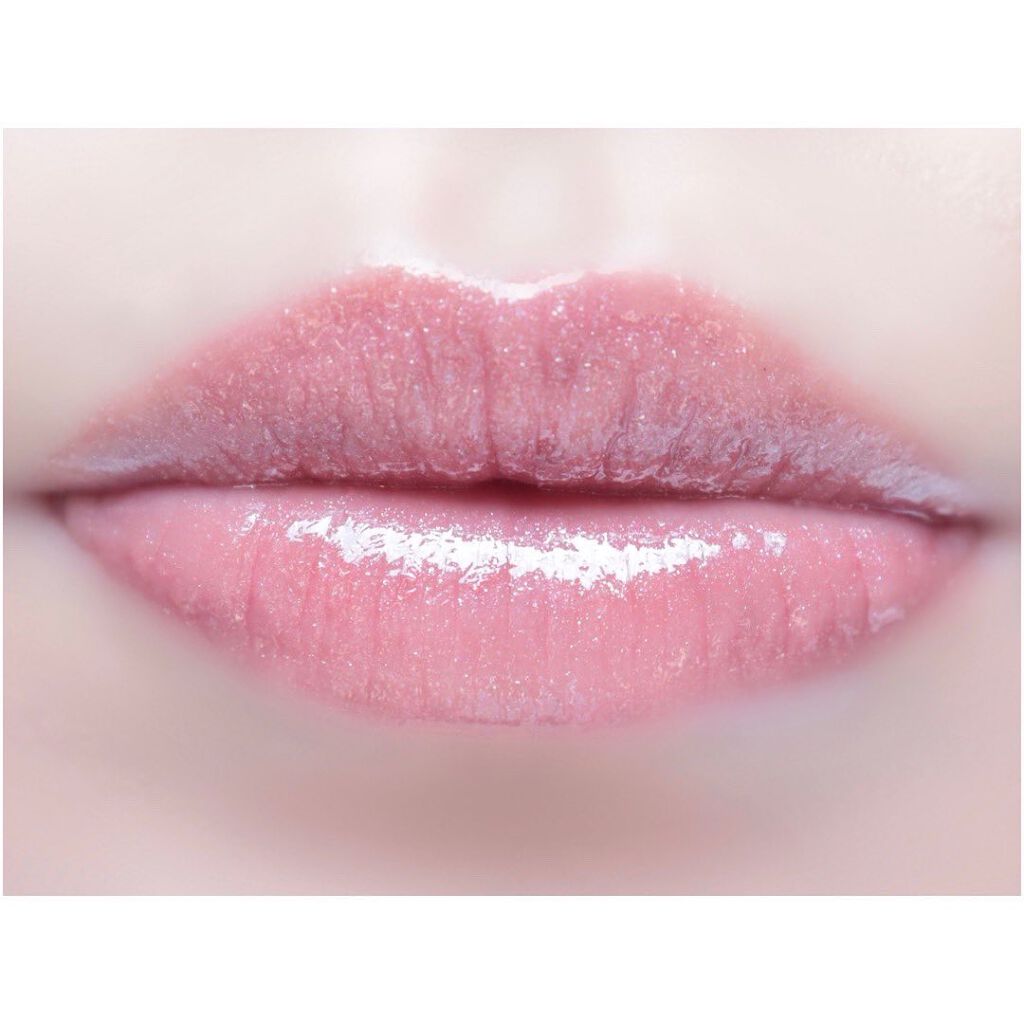 リップ グラッセ ハイドレーティング バームグロス/ローラ メルシエ/リップグロスを使ったクチコミ(7枚目)