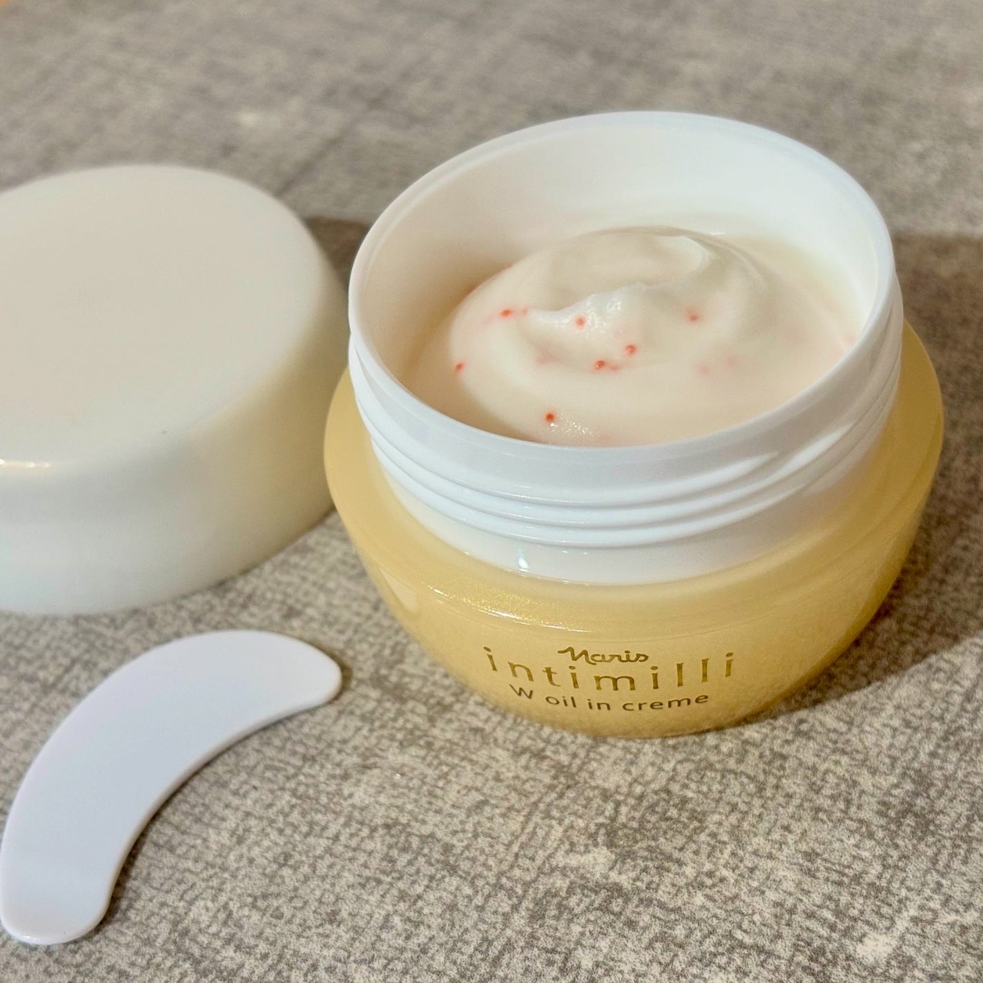 アンティミリ Wオイルイン クリーム/ナリス化粧品/フェイスクリームを使ったクチコミ(2枚目)