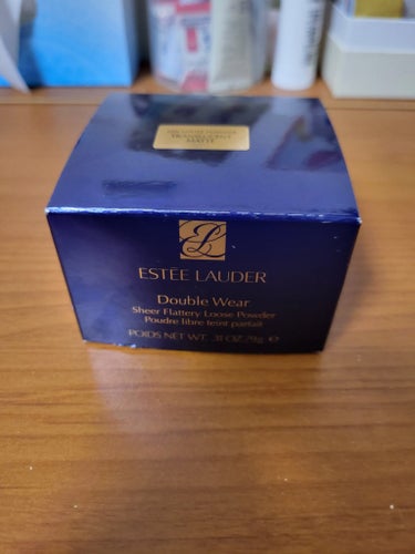 ESTEE LAUDER ダブル ウェア シアー フラッタリー ルース パウダーのクチコミ「今日からこちら❤
#ESTEE LAUDER
#ダブルウェアシアーフラッタリールースパウダー
.....」（3枚目）