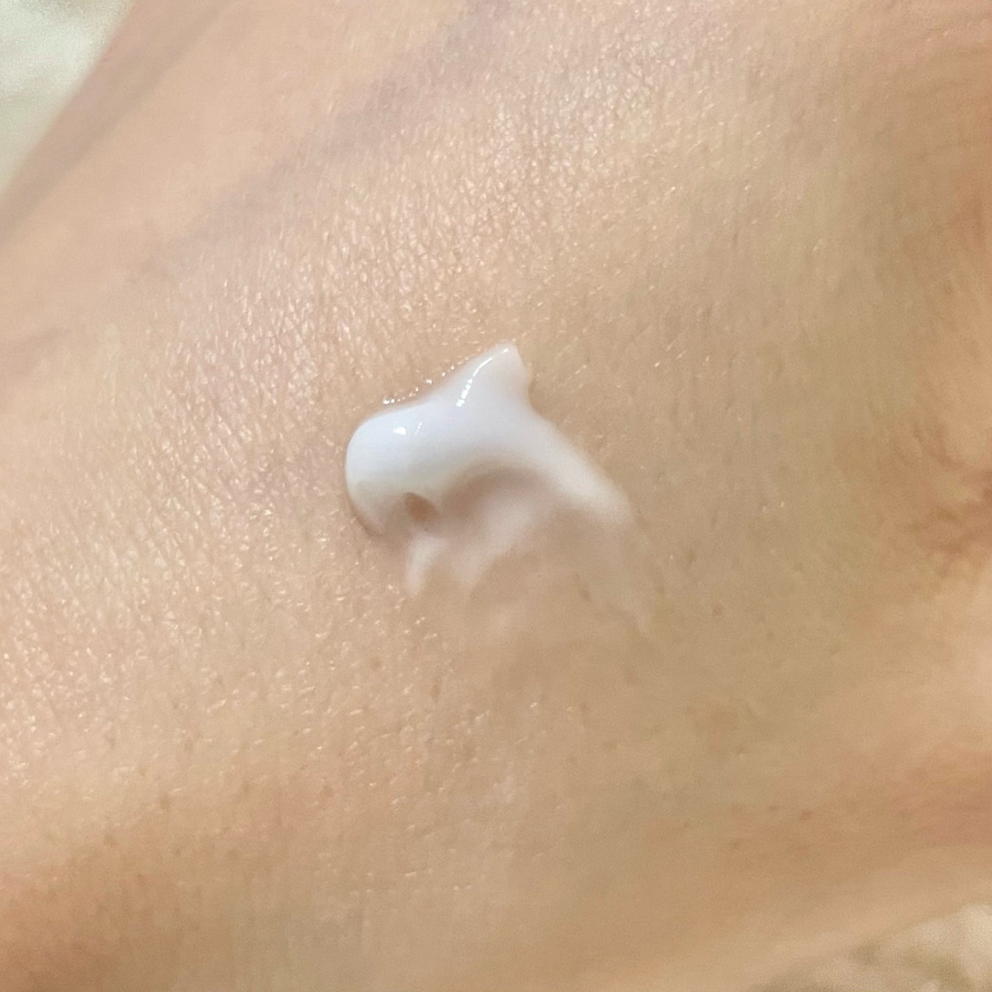 ザトゥルークリームモイスチャライジングバーム/belif/フェイスクリームを使ったクチコミ(2枚目)