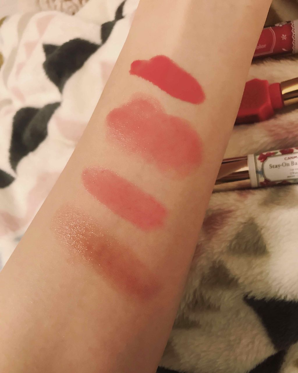 キャンディラップリッチカラー/キャンメイク/リップグロスを使ったクチコミ(3枚目)