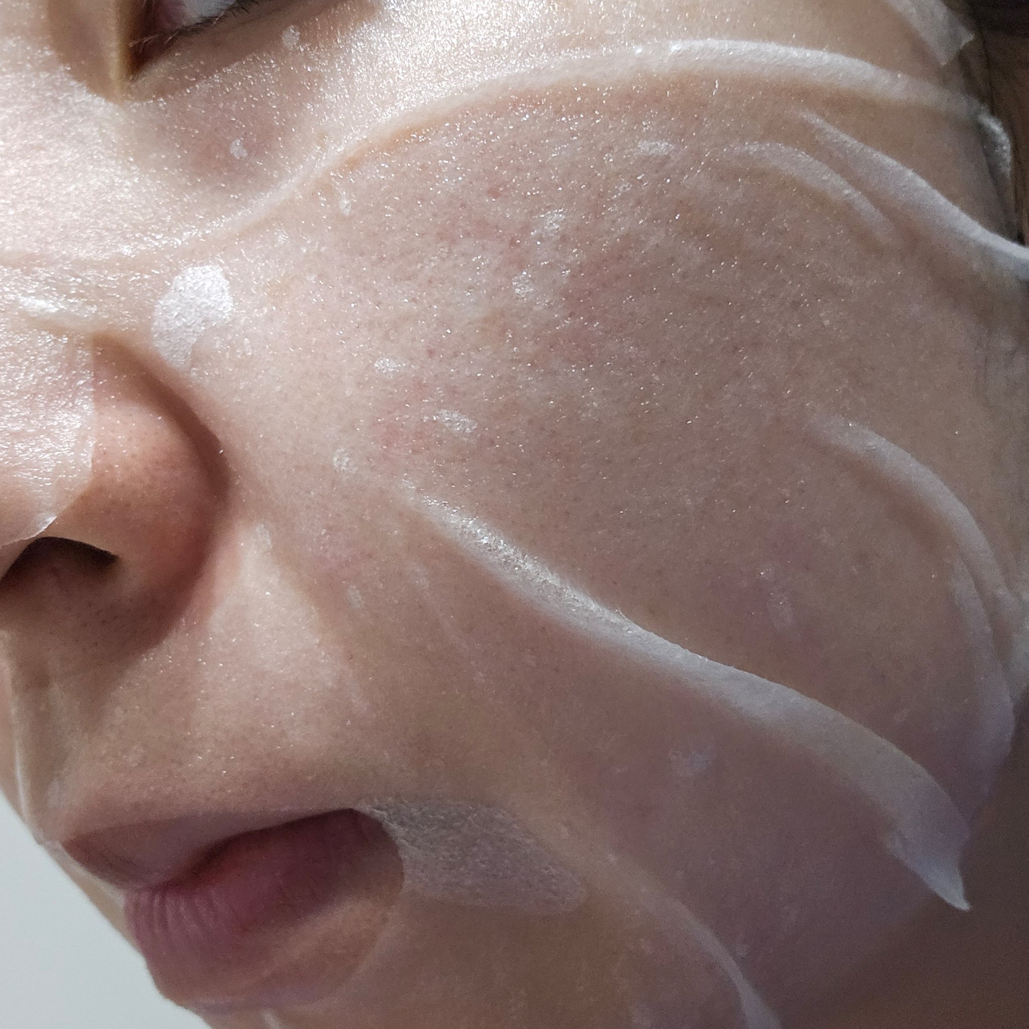 メガビタCリバイタルマスク/ELT COSMETICS/シートマスク・パックを使ったクチコミ（3枚目）