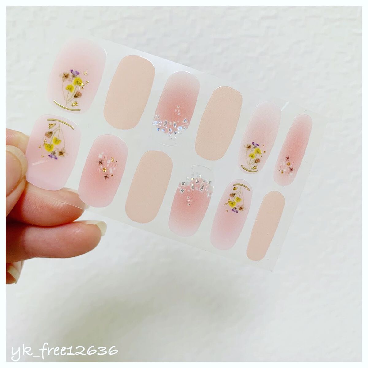 リアルジェルネイルシール/BEAUTY AVENUE/ネイルシールを使ったクチコミ(3枚目)