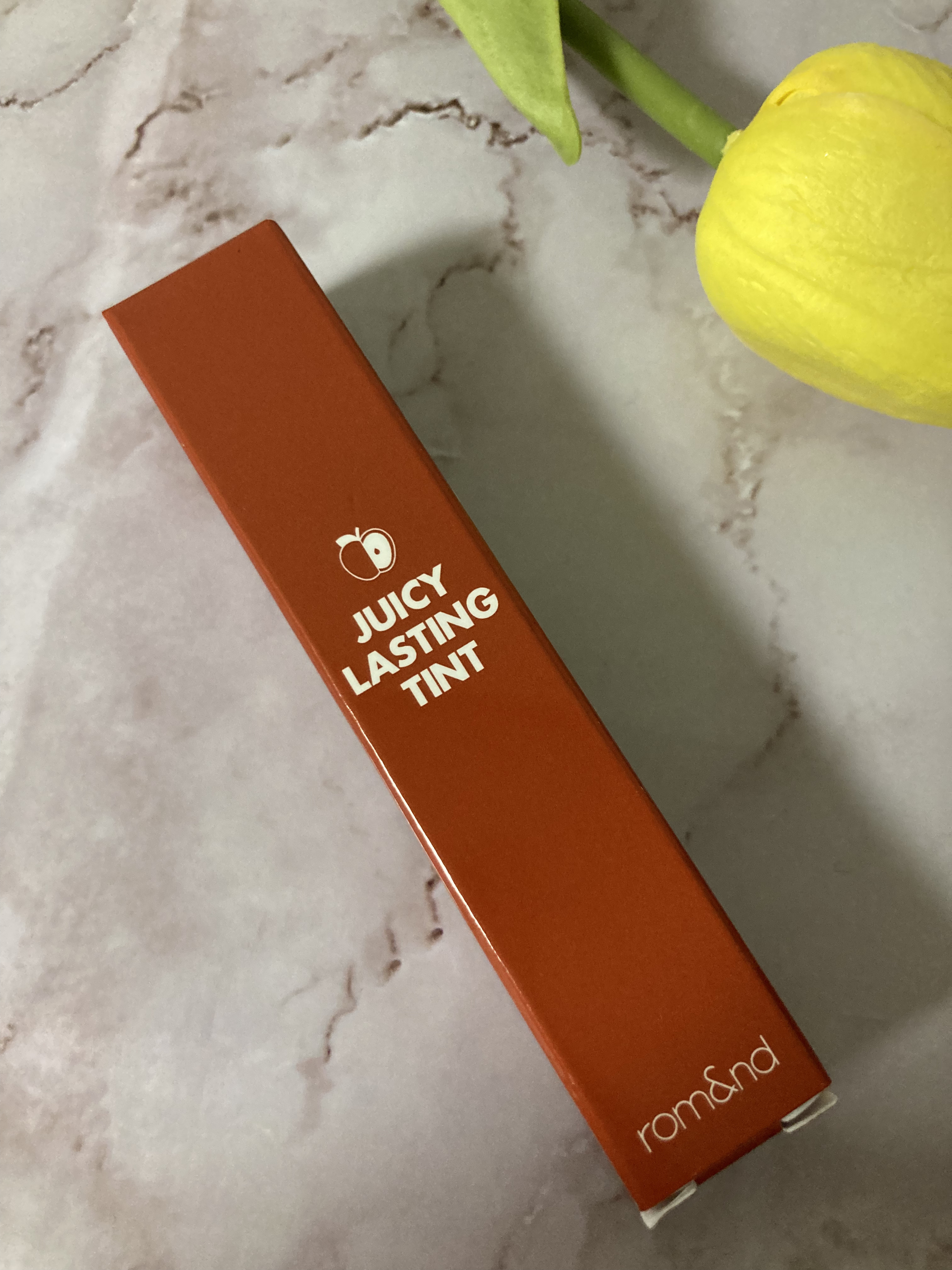 ジューシーラスティングティント/rom&nd/リップティントを使ったクチコミ（1枚目）