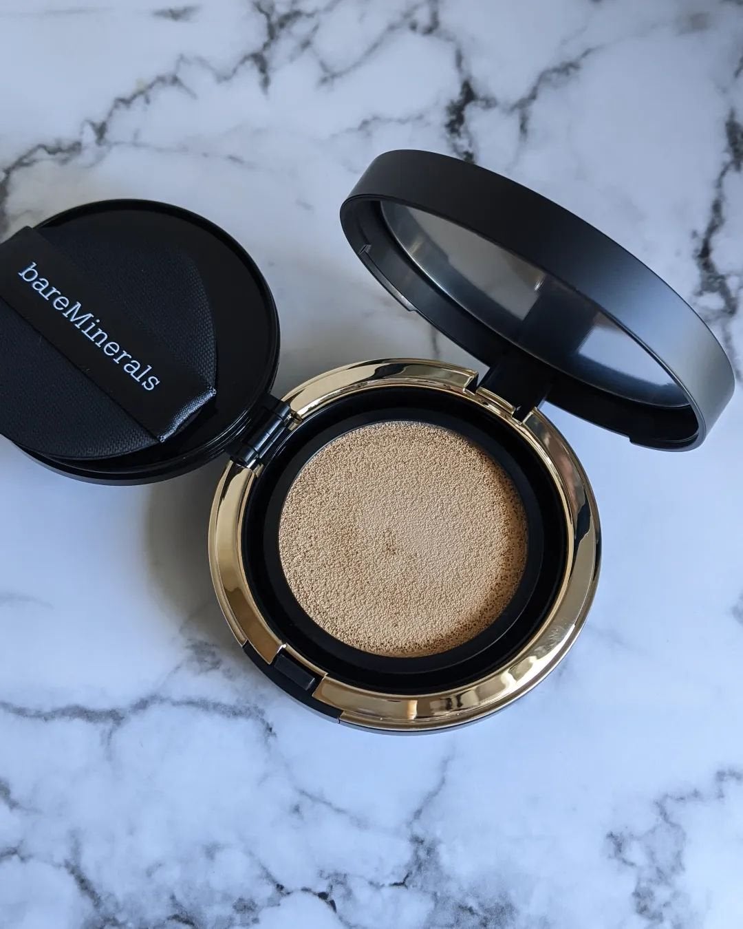 オリジナル ピュア セラム カバーアップ クッション/bareMinerals/クッションファンデーションを使ったクチコミ(4枚目)