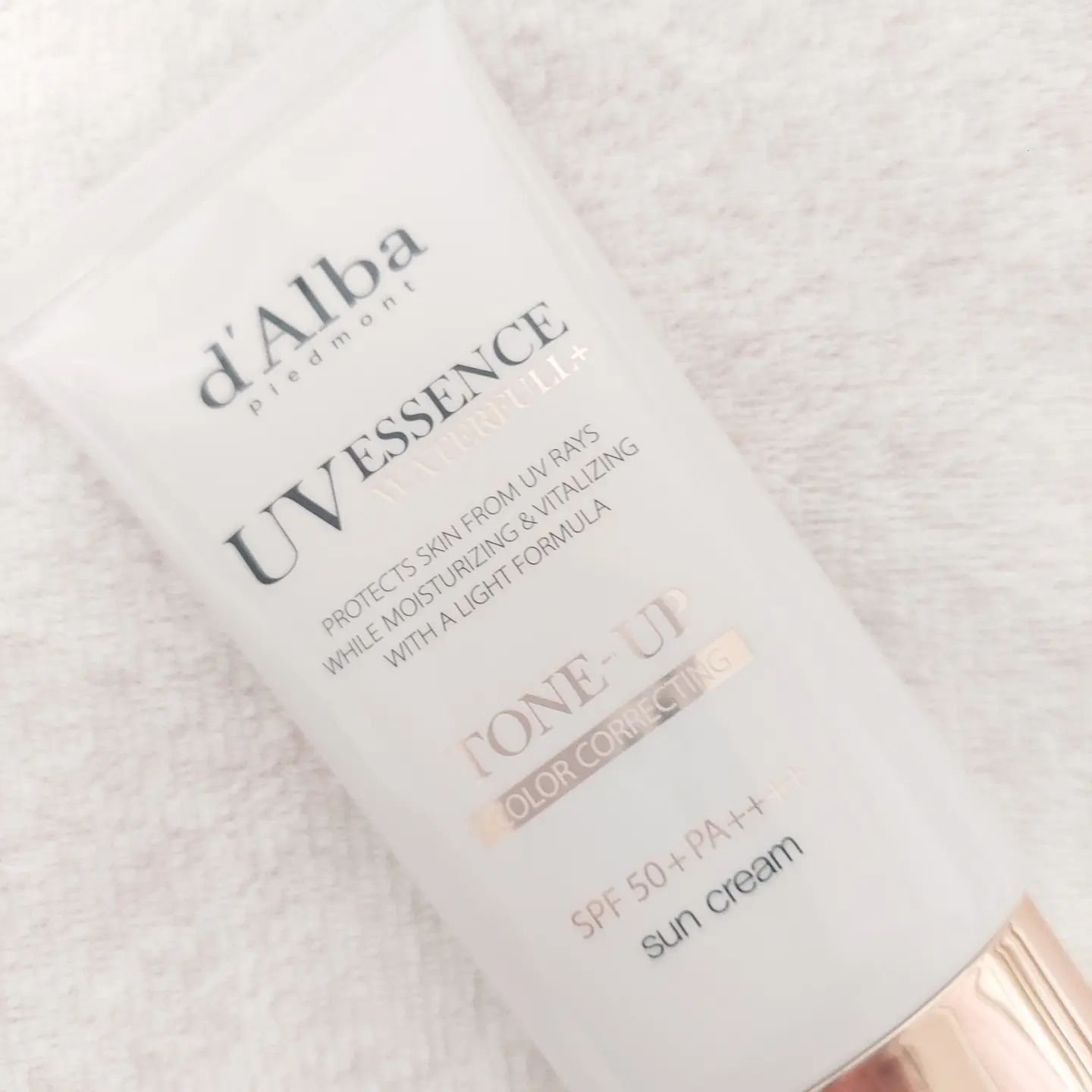 ウォータフルトーンアップサンクリーム/ダルバ/日焼け止めクリームを使ったクチコミ（1枚目）