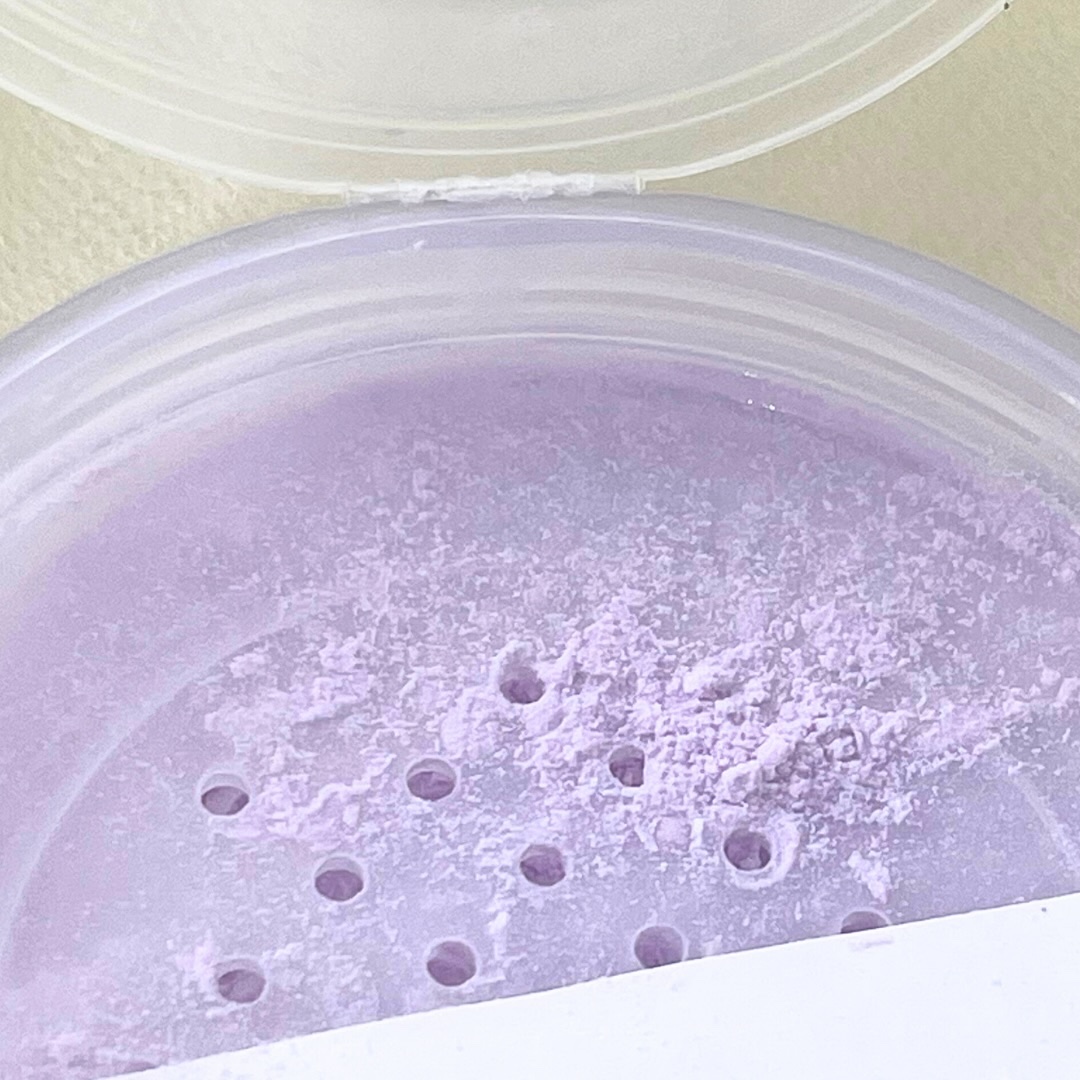 ヤングペアリングブラートーンアップパウダー/Keep in Touch/ルースパウダーを使ったクチコミ（3枚目）