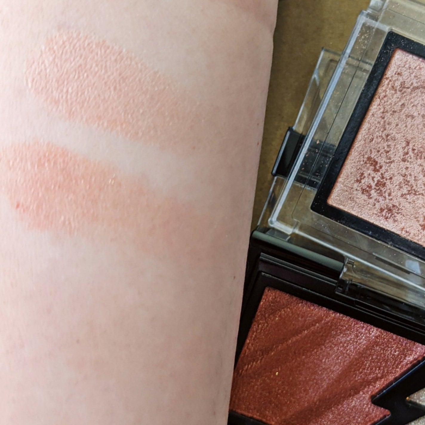 エレクトリックショックアイズ /KATE/アイシャドウパレットを使ったクチコミ(9枚目)