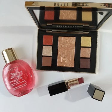 リュクス アイ & チーク パレット/BOBBI BROWN/アイシャドウパレットを使ったクチコミ（1枚目）