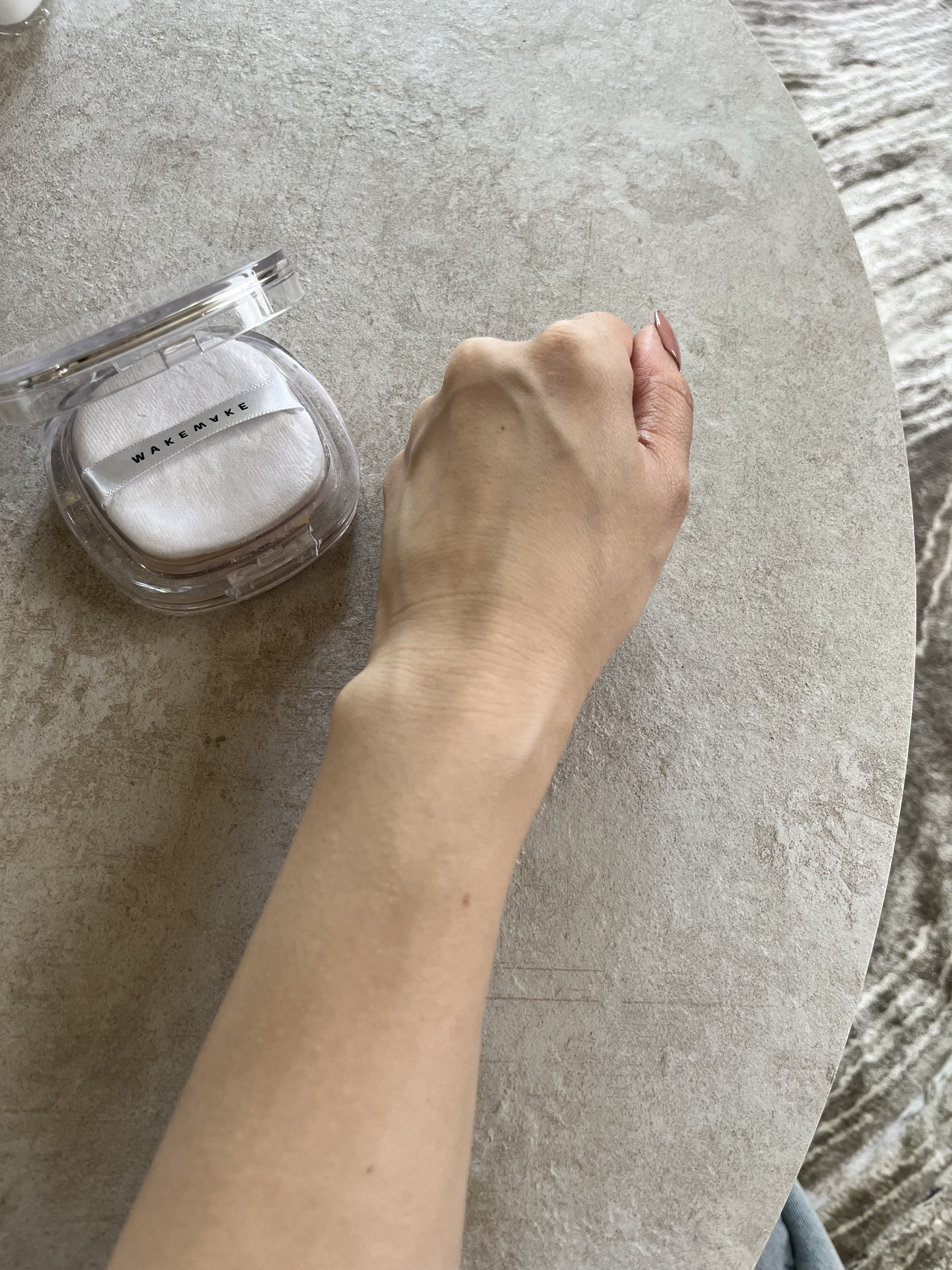 ステイフィクサーマルチカラーパウダー/wakemake/ルースパウダーを使ったクチコミ（3枚目）