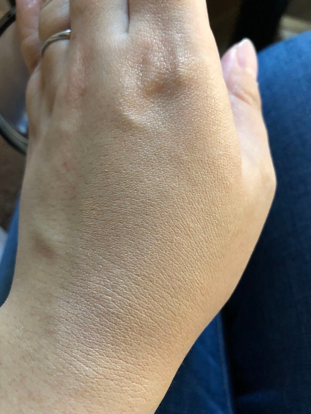 スキンフィットグラインディングセラムカバーパクト/ダルバ/その他ファンデーションを使ったクチコミ(4枚目)