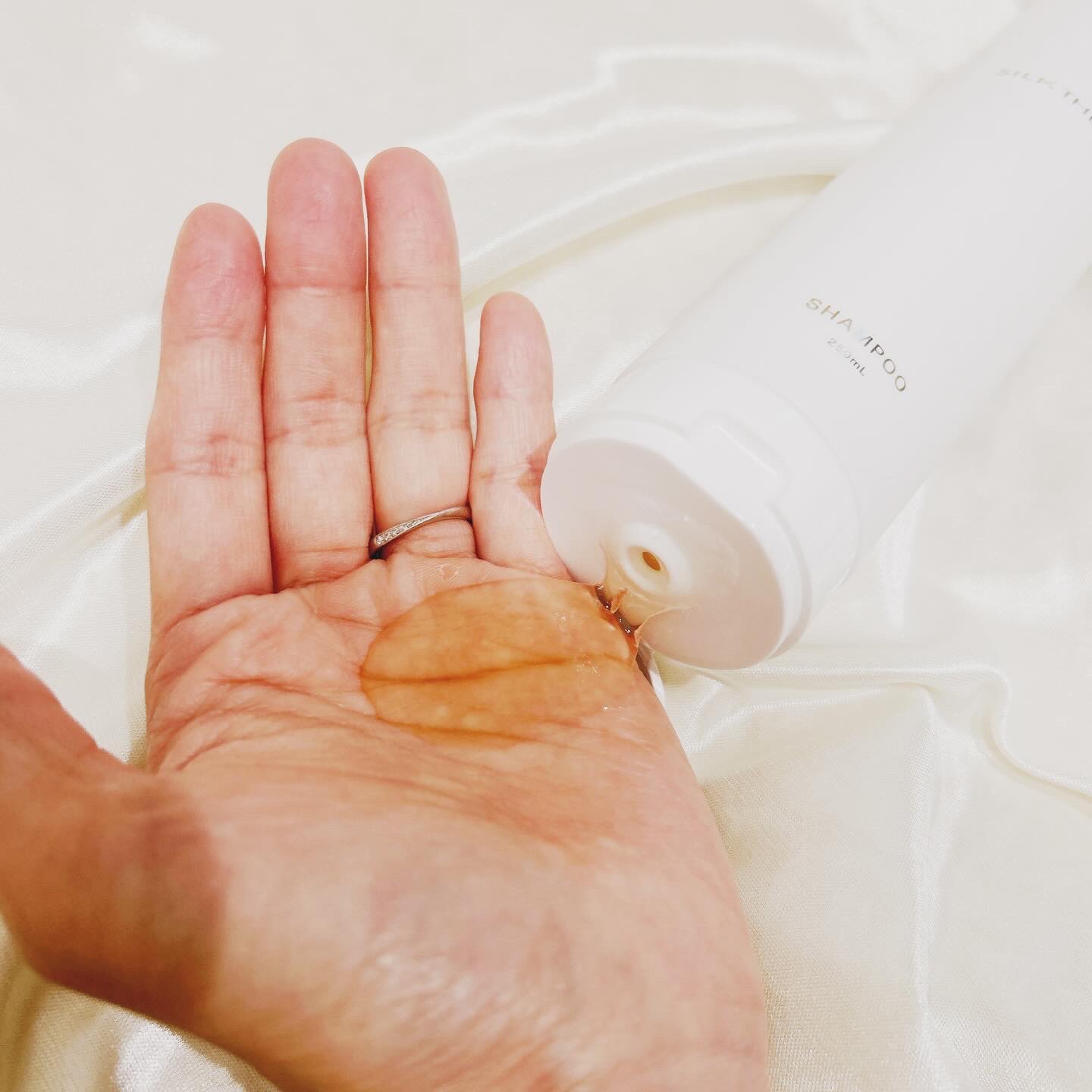 SILK THE RICH モイスト&リペア シャンプー・トリートメント/SILK THE RICH/市販シャンプーを使ったクチコミ（3枚目）