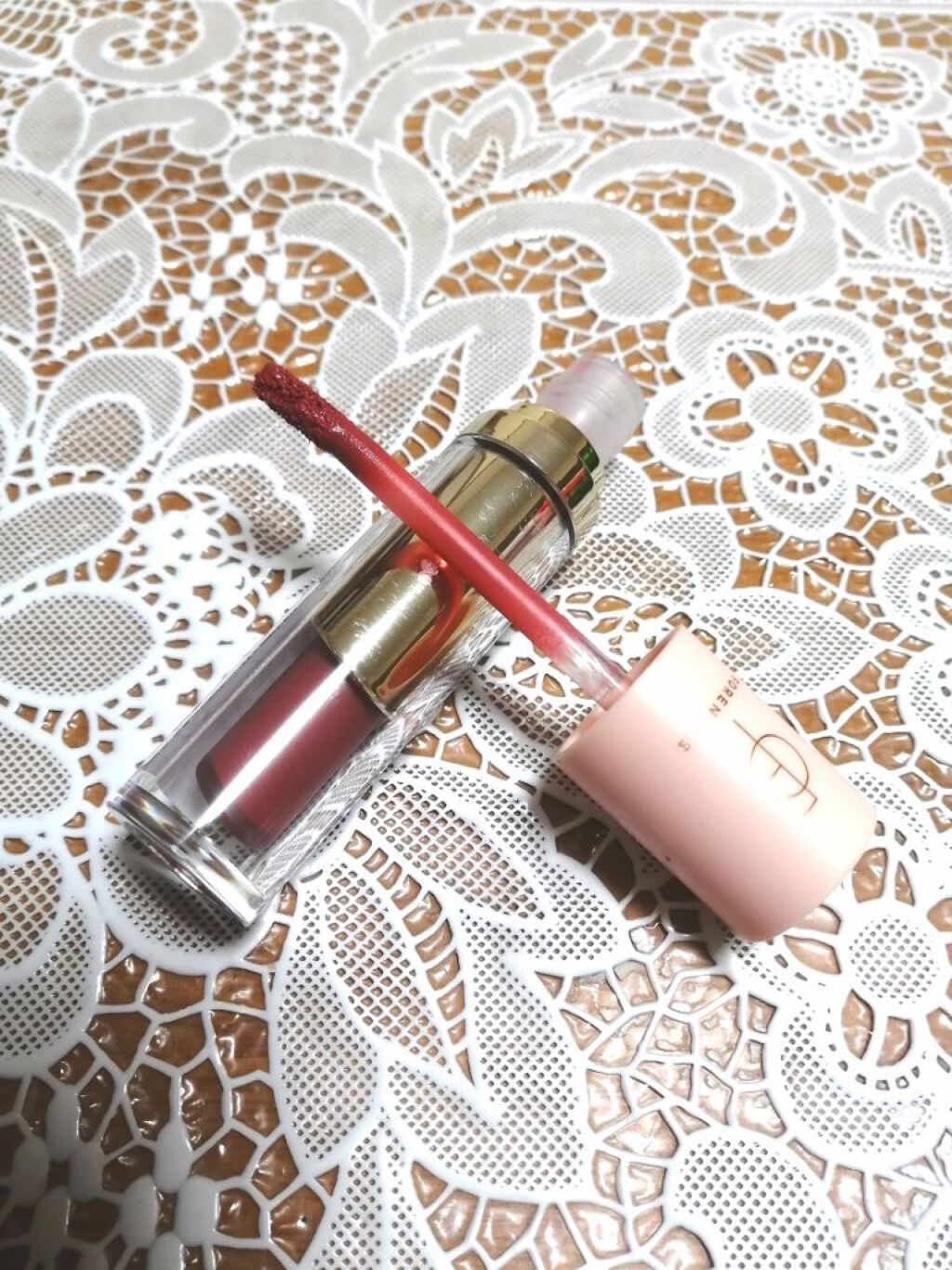 タトゥーベルベットティント/フォレンコス/リップティントを使ったクチコミ（2枚目）