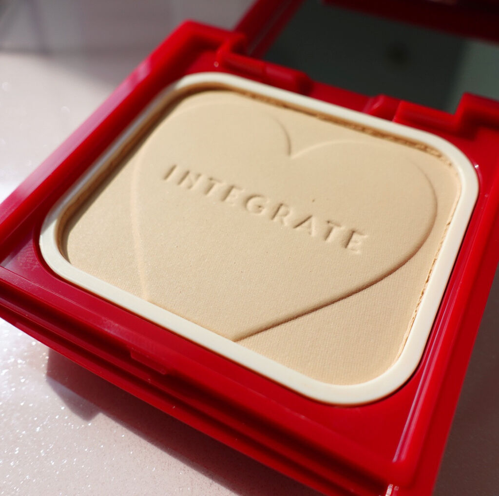 プロフィニッシュファンデーション/インテグレート/パウダーファンデーションを使ったクチコミ（2枚目）