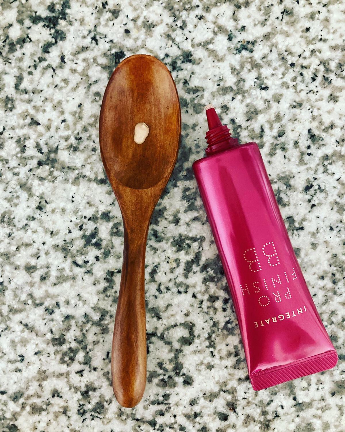 プロフィニッシュ BB/インテグレート/BBクリームを使ったクチコミ(2枚目)