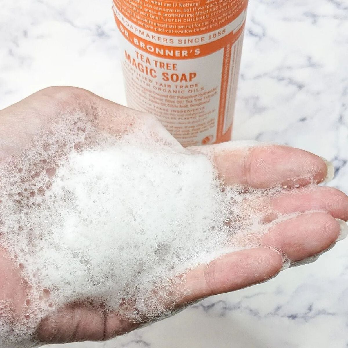 マジックソープ ティートゥリー/ドクターブロナー/ボディソープを使ったクチコミ(3枚目)