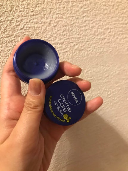 ニベア クリームケア リップバーム はちみつの香り/ニベア/リップケアを使ったクチコミ(2枚目)