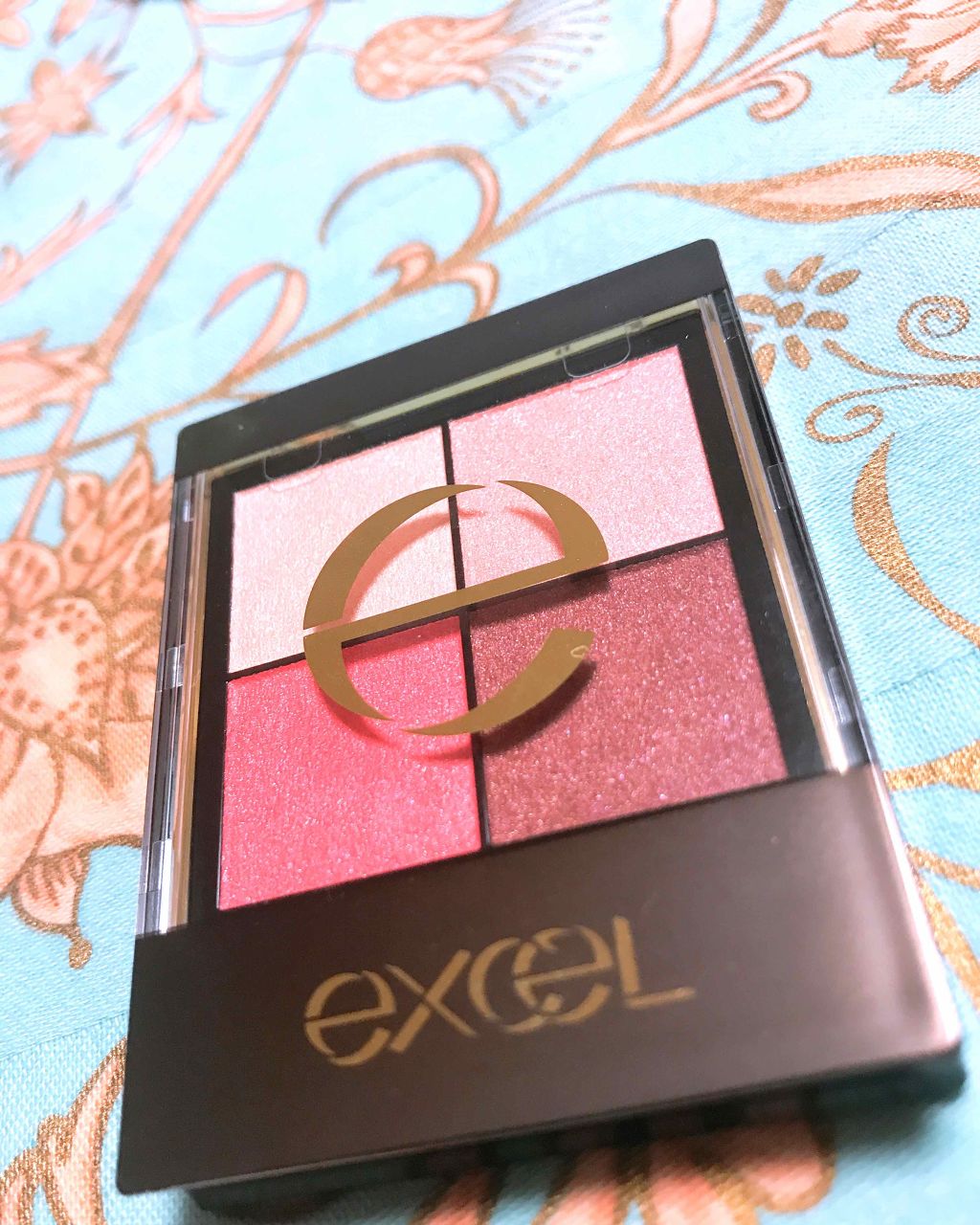 リアルクローズシャドウ/excel/アイシャドウパレットを使ったクチコミ（1枚目）