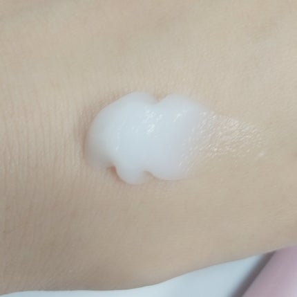 ジェミールフラン ジェミールフラン ヒートグロス ヘアトリートメント Jのクチコミ「• ───── ✾ ───── •
美容院でいただいたミニサイズを試してみました。
効果的には.....」(2枚目)