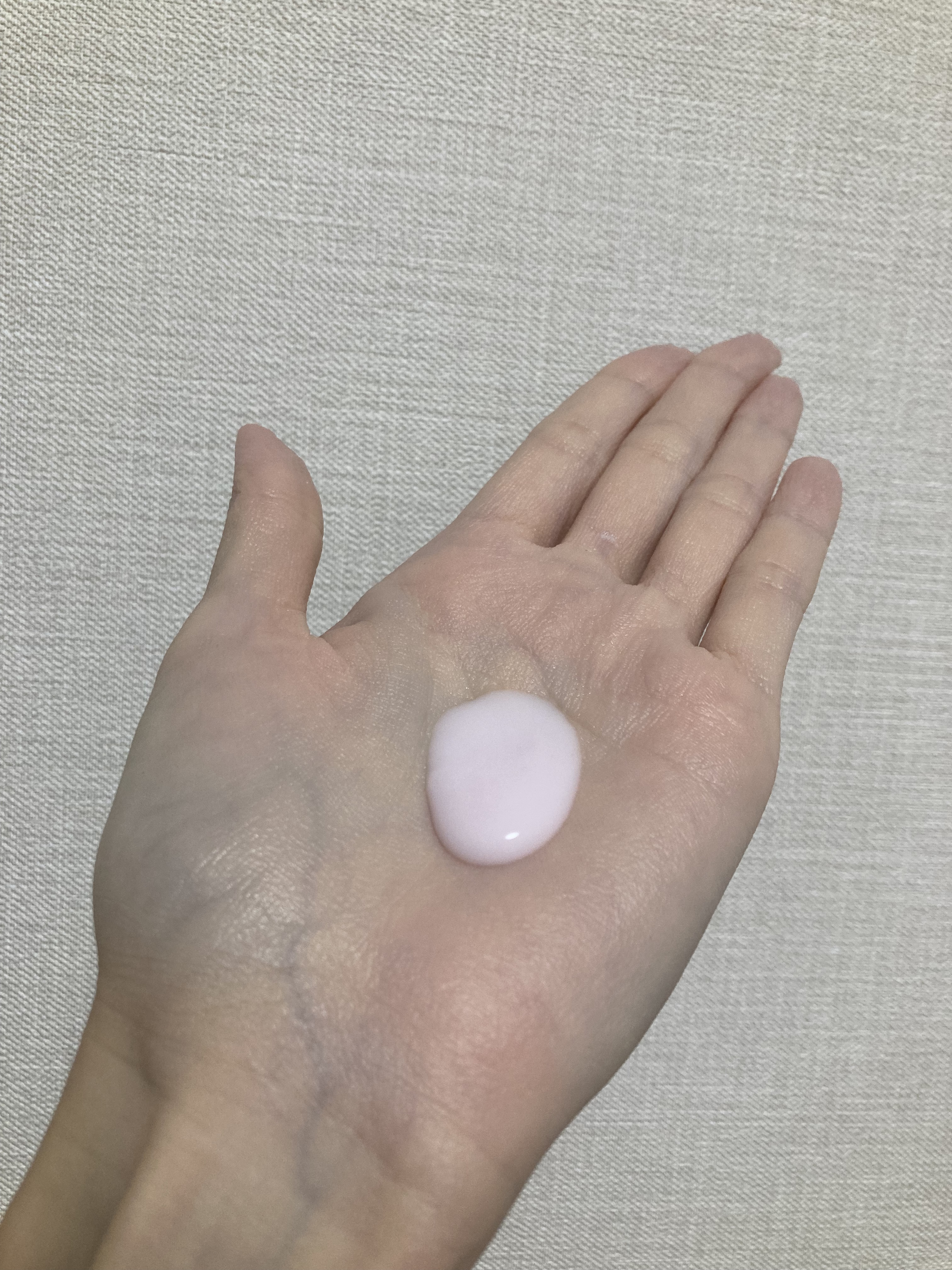 フレグランスマッサージミルク ピカケ アウリィ/OHANA MAHAALO/ボディミルクを使ったクチコミ（3枚目）