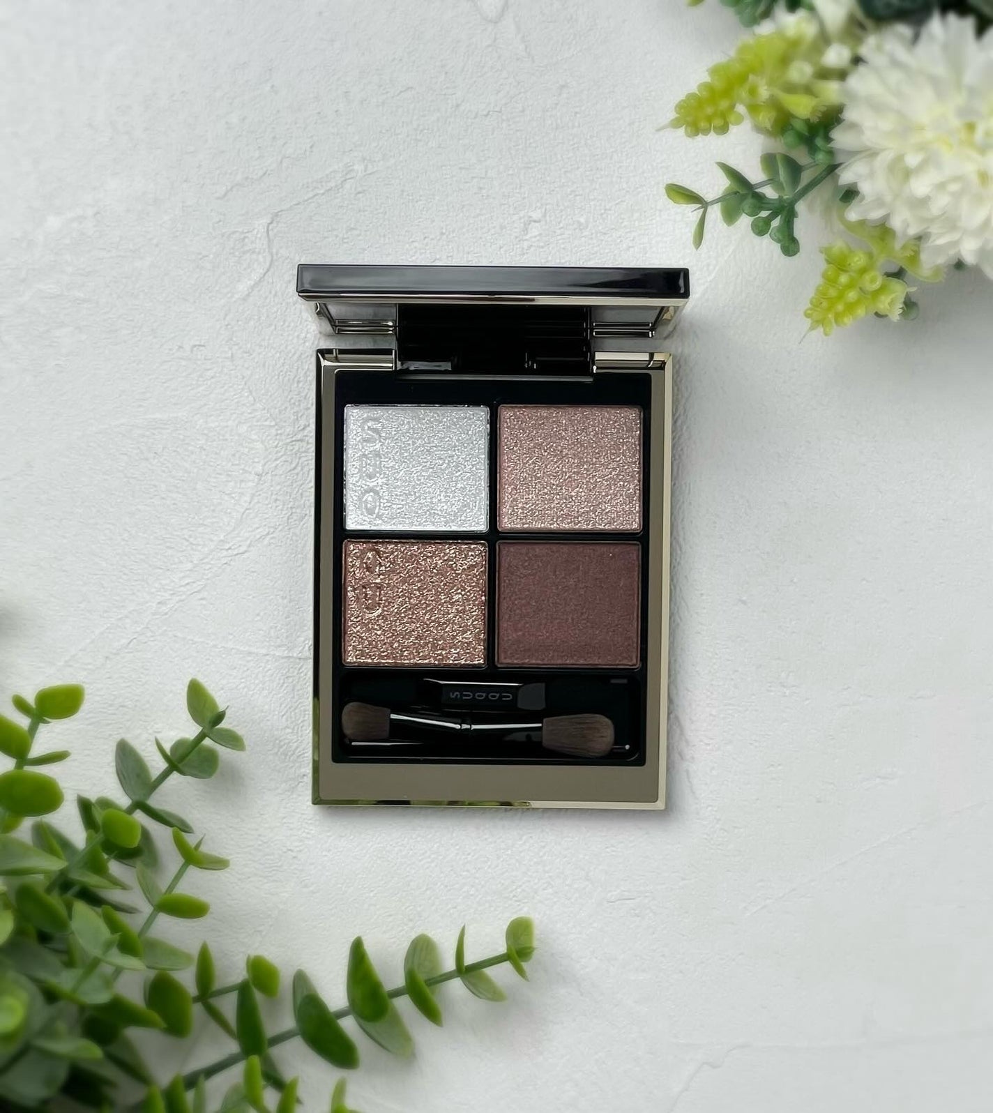 シグニチャー カラー アイズ/SUQQU/アイシャドウパレットを使ったクチコミ(2枚目)