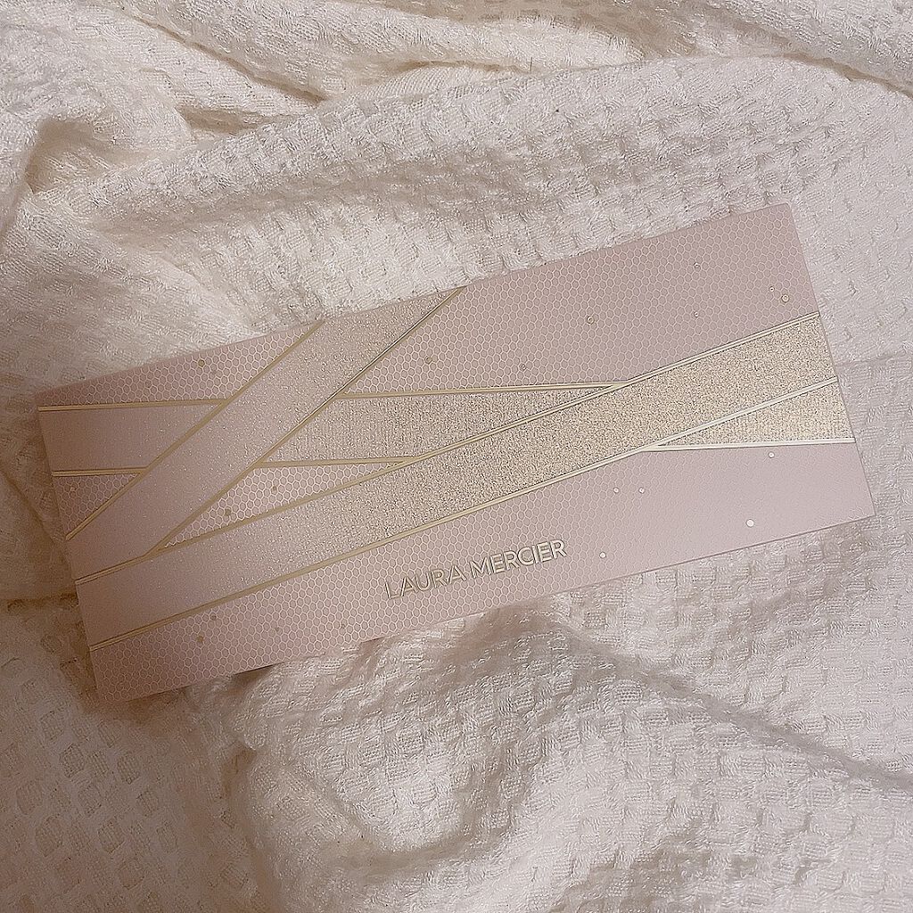 スタンディングオーベーション チーク パレット/ローラ メルシエ/パウダーチークを使ったクチコミ(2枚目)