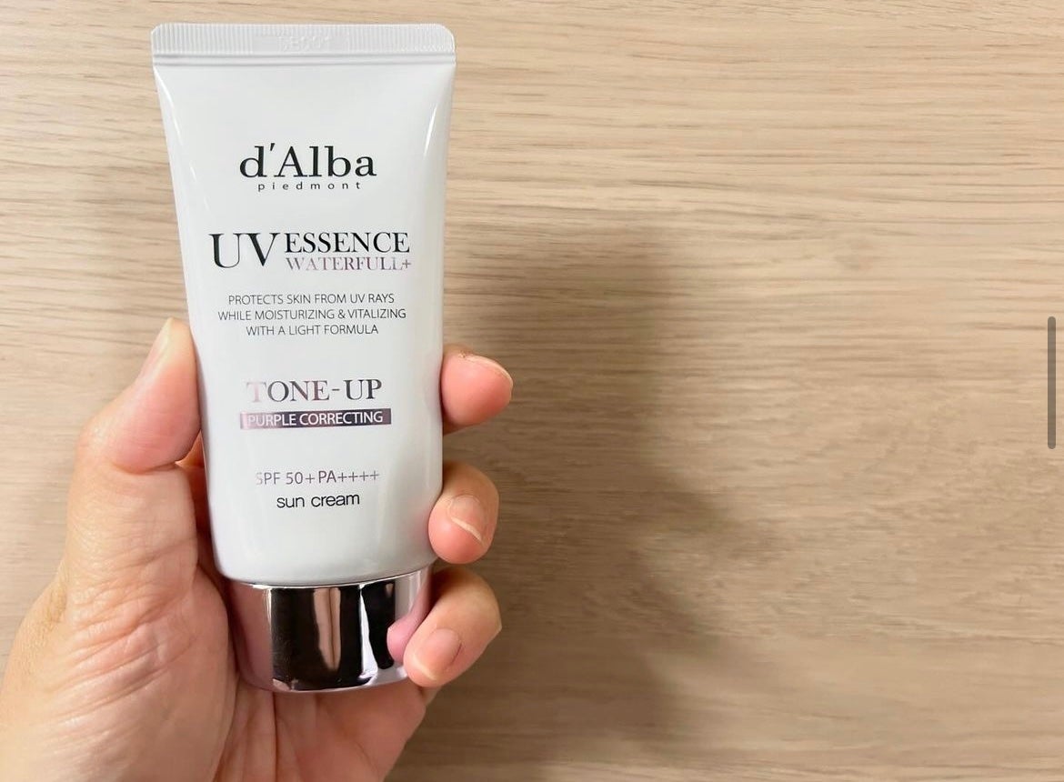 ダルバ ウォータフル トーンアップ サンクリーム(パープル)/ダルバ/日焼け止めクリームを使ったクチコミ(1枚目)