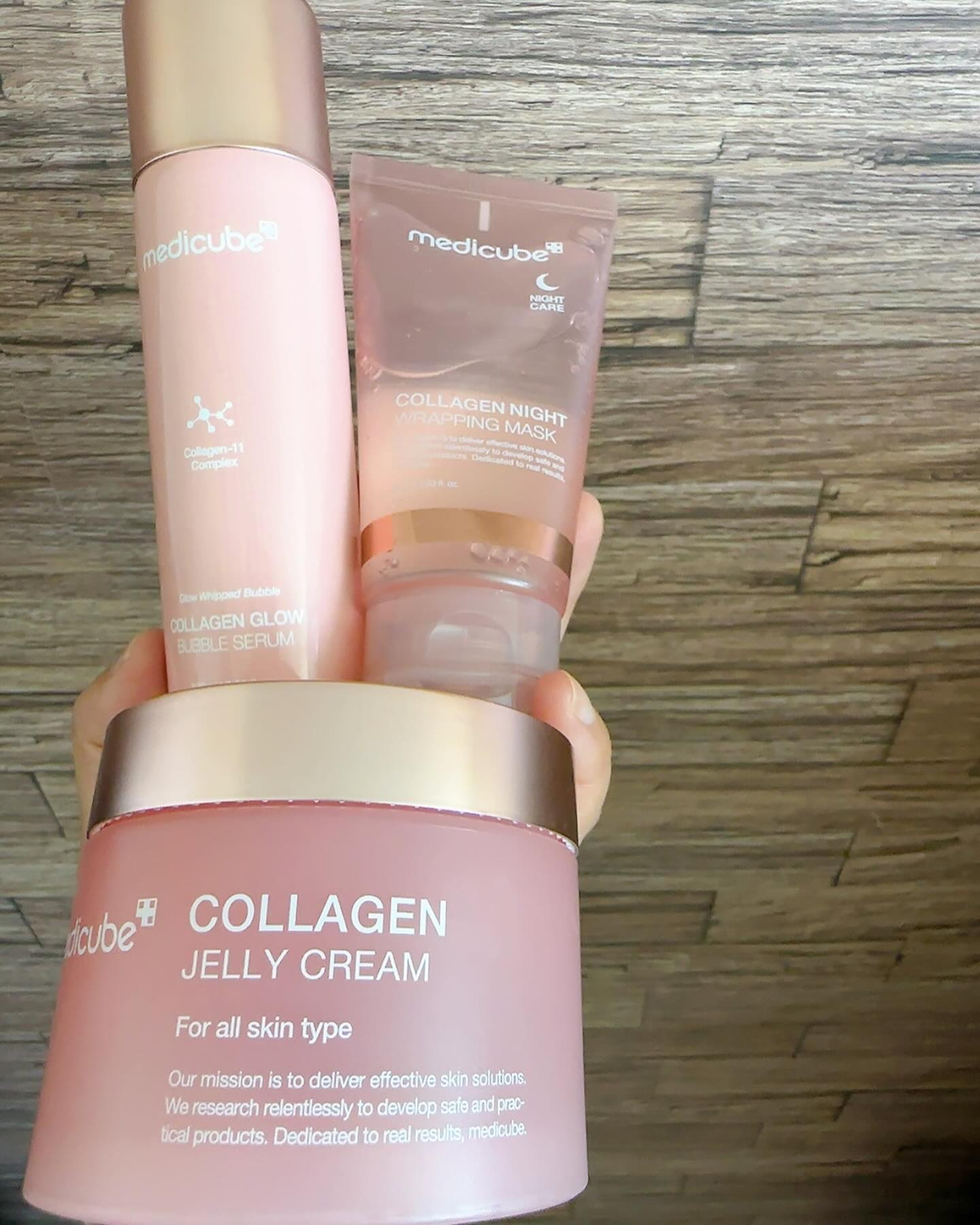 コラーゲン ジェル クリーム/MEDICUBE/フェイスクリームを使ったクチコミ（3枚目）