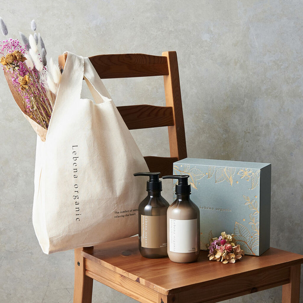 レベナオーガニック Holiday Coffret 2020 リファイニングスカルプシャンプー/トリートメント＆オリジナルエコバッグセット