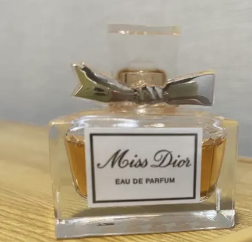 ミス ディオール オードゥ パルファン/Dior/香水(レディース)を使ったクチコミ（1枚目）