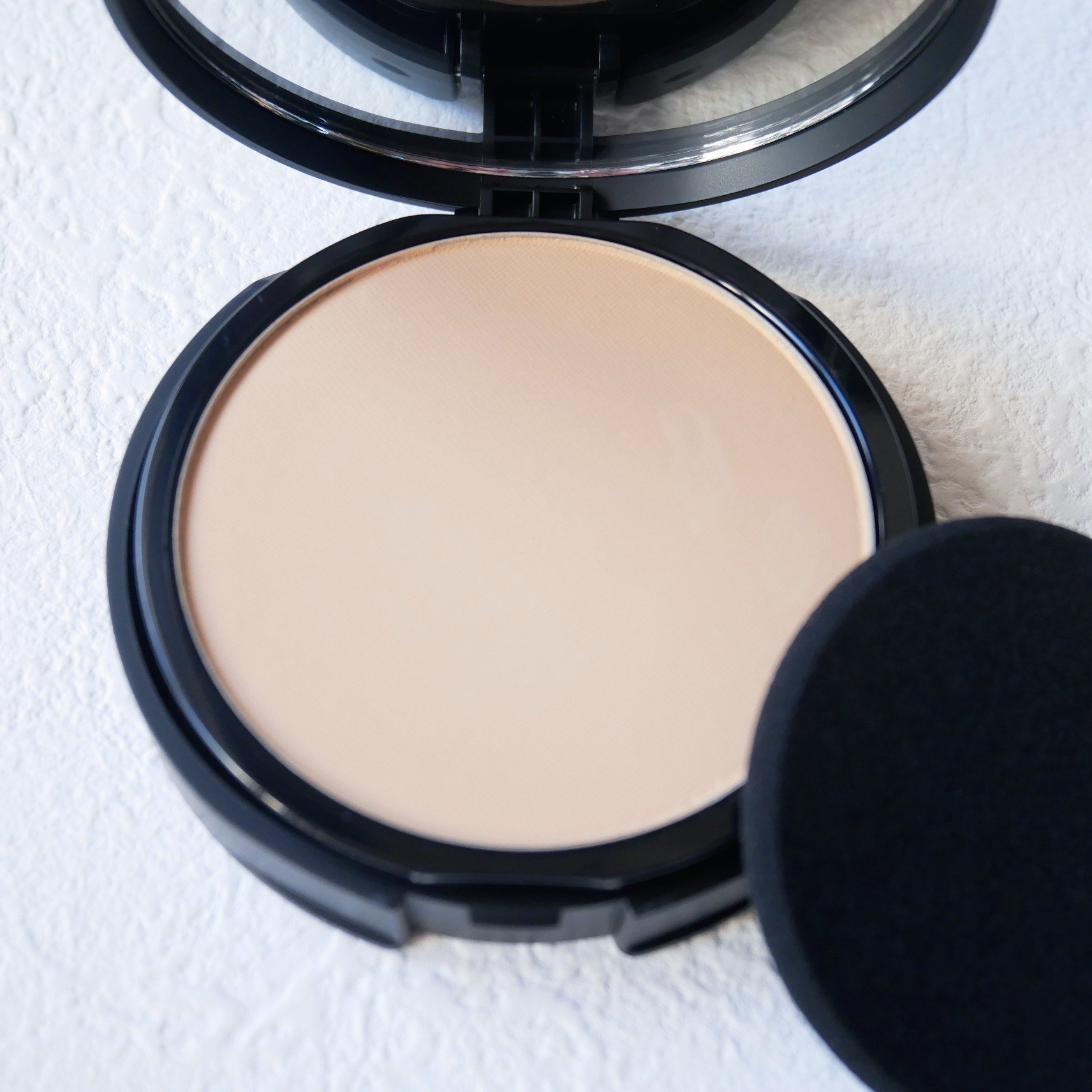 ベアプロ 24HR パウダー ファンデーション/bareMinerals/パウダーファンデーションを使ったクチコミ（3枚目）