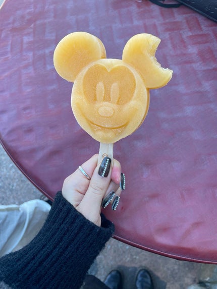 ジェルネイル(ライト対応)/セリア/ジェルネイルを使ったクチコミ(1枚目)