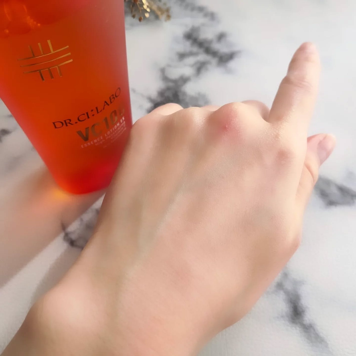 VC100エッセンスローション EX/ドクターシーラボⓇ/化粧水を使ったクチコミ(6枚目)