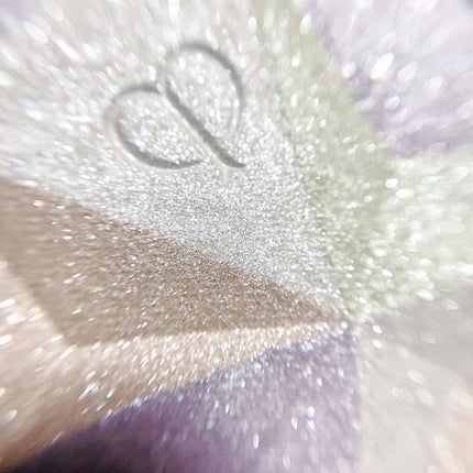 ル・レオスールデクラ /クレ・ド・ポー ボーテ/パウダーハイライトを使ったクチコミ(5枚目)