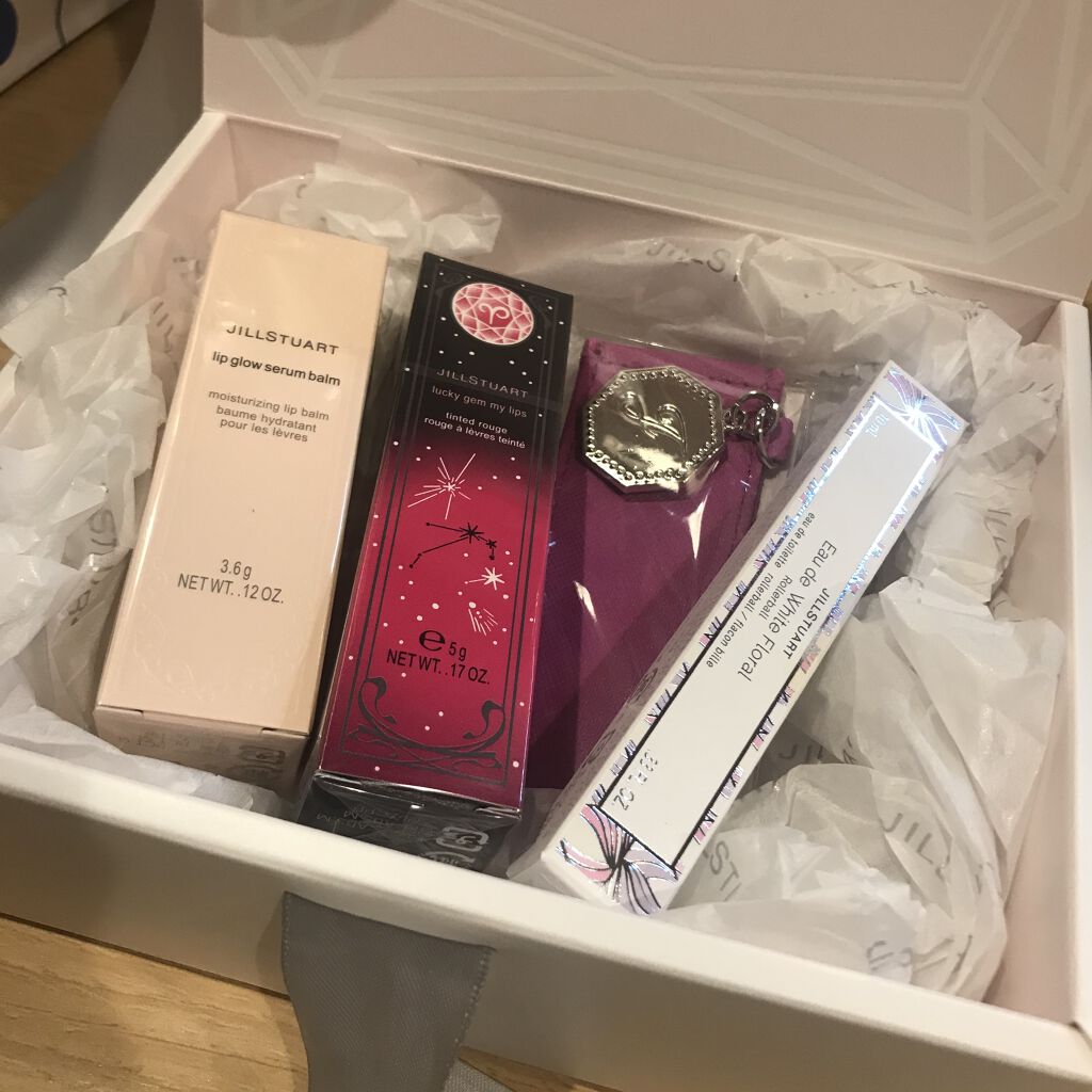 ラッキージェム マイリップス 03 alluring Aries＜牡羊座＞/JILL STUART/口紅を使ったクチコミ（1枚目）