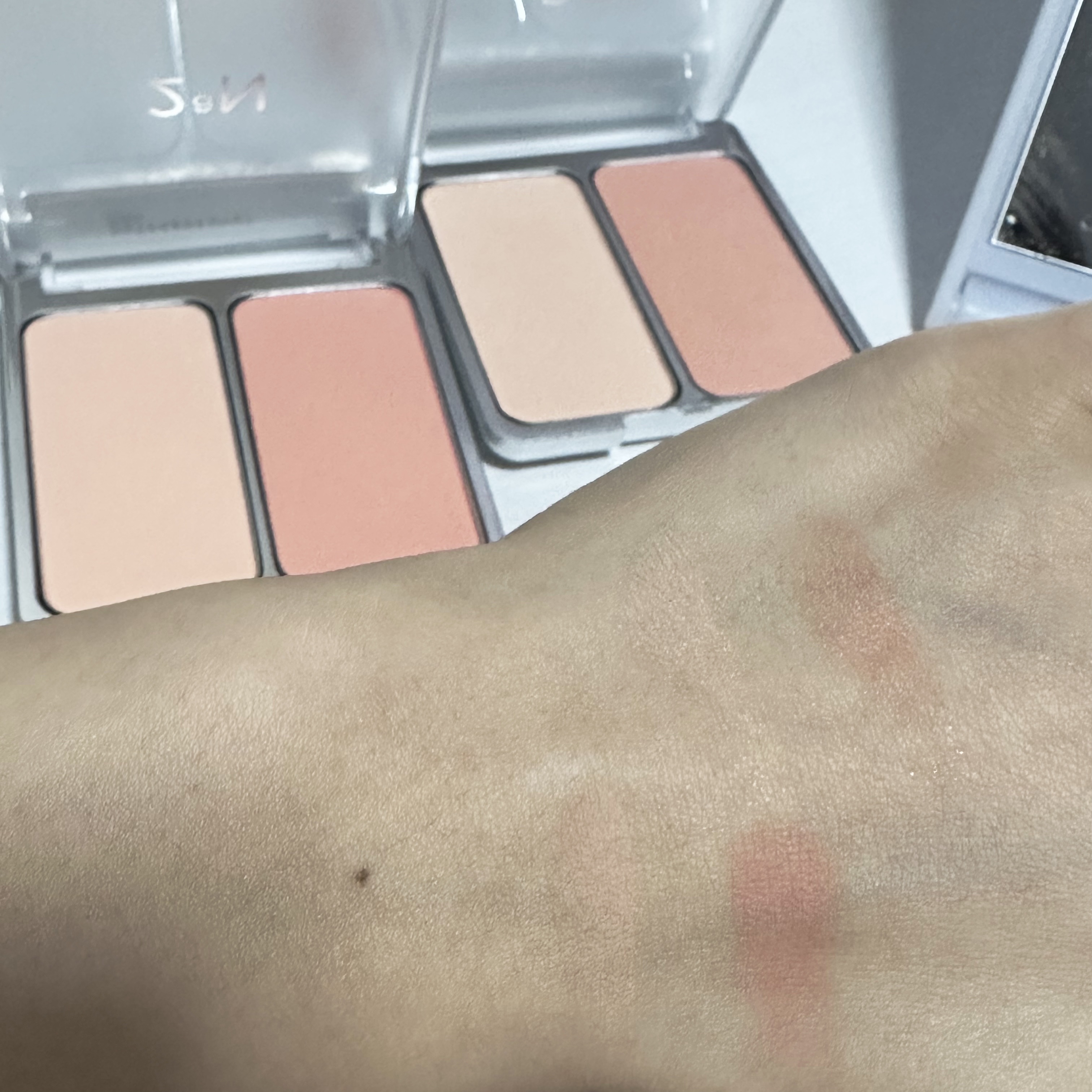 デュアルチーク 【旧】03 コココラール/2aN/パウダーチークを使ったクチコミ（2枚目）