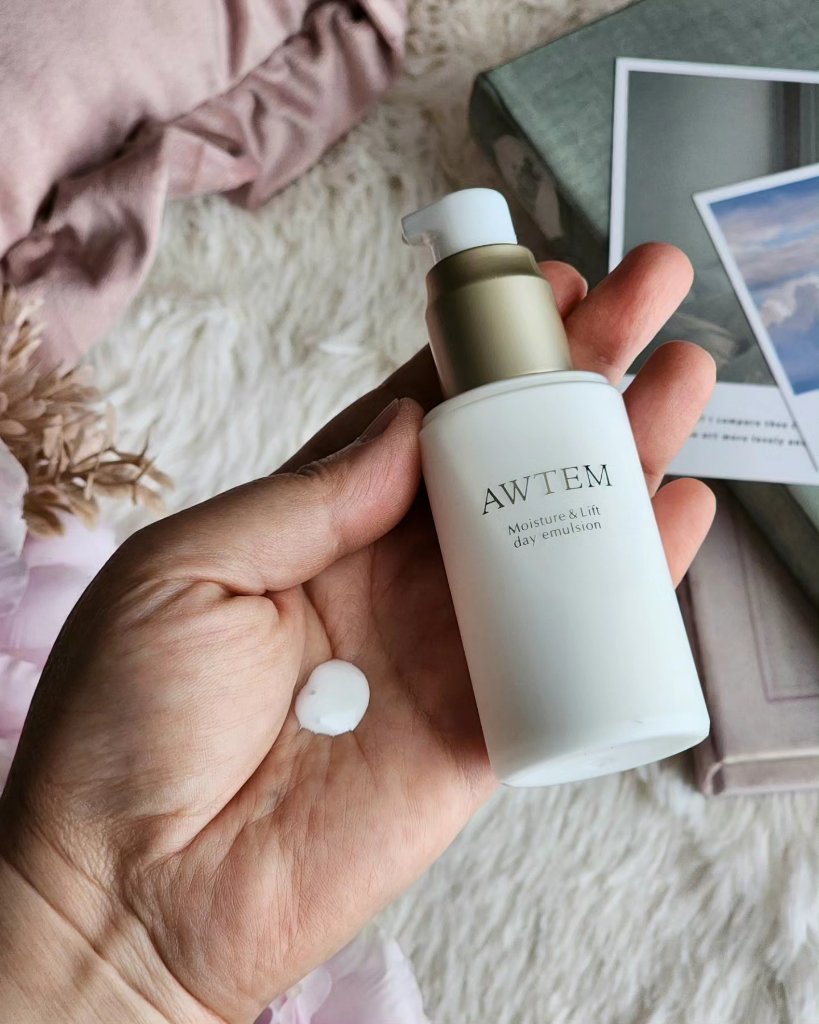  オーテ モイスチャー＆リフト デイエマルジョン /AWTEM/乳液を使ったクチコミ（3枚目）