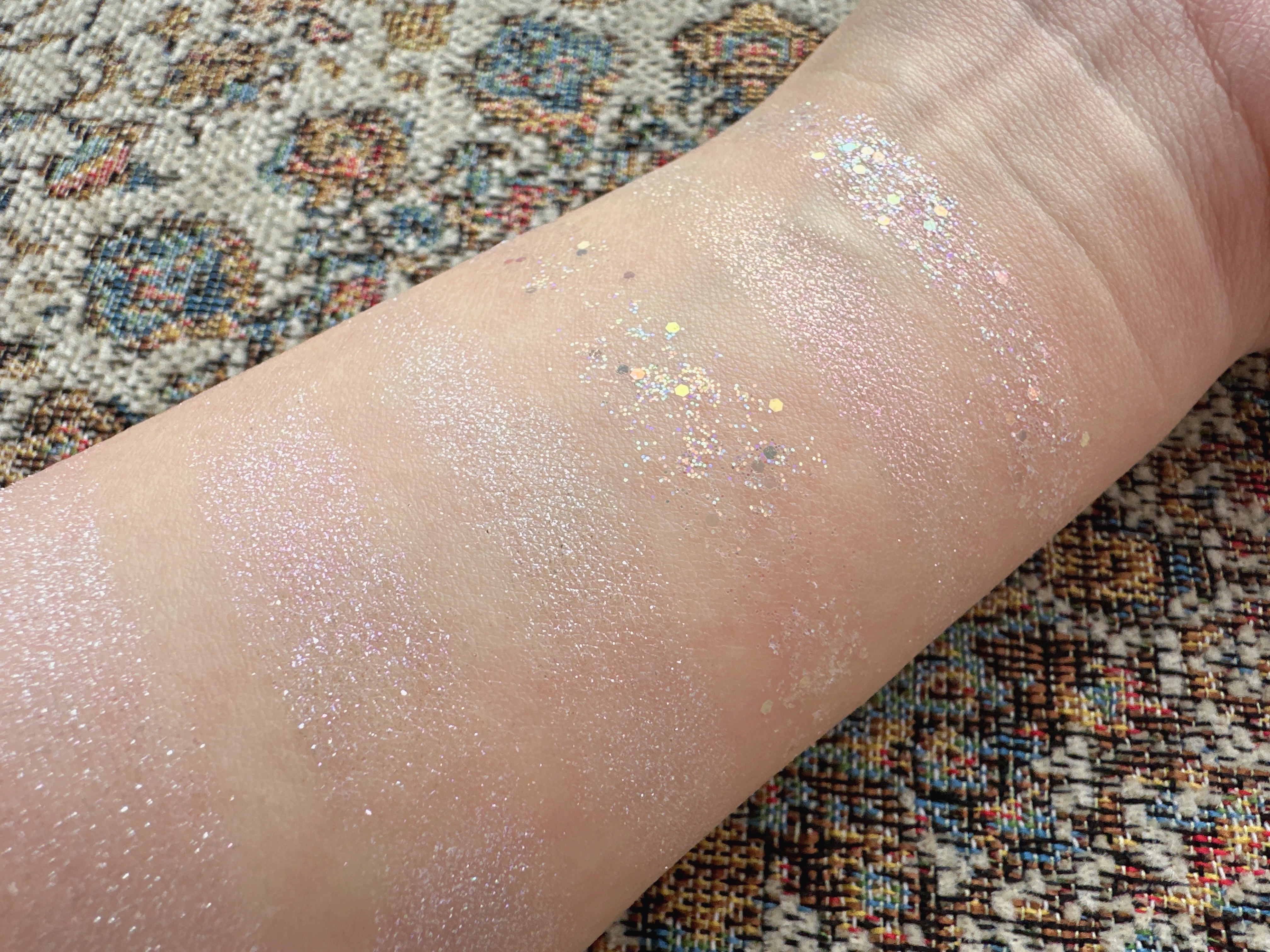 グローイリップグロス/dasique/リップグロスを使ったクチコミ（3枚目）