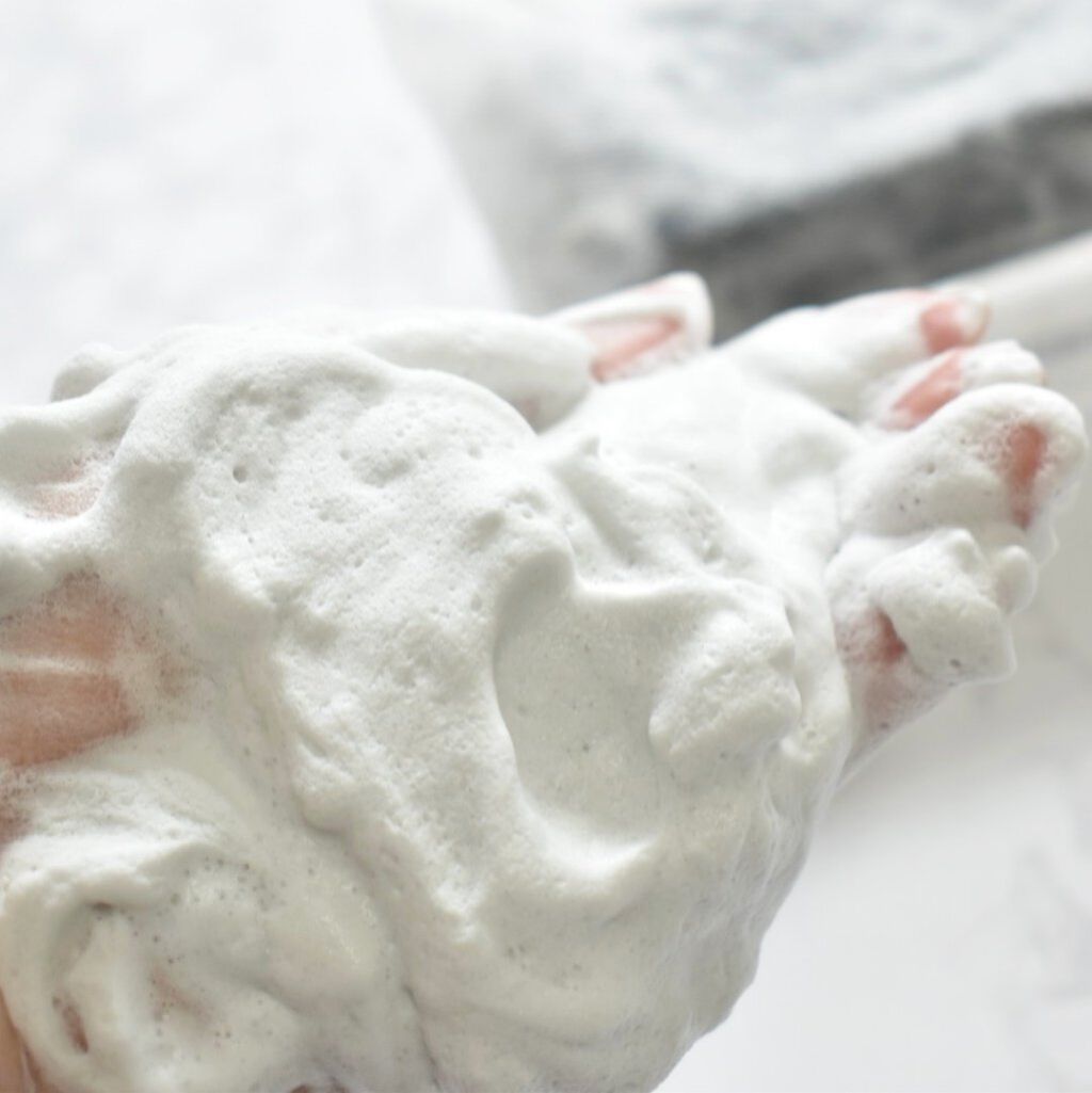 スキンピールバー ハイドロキノール/サンソリット/洗顔石鹸を使ったクチコミ（2枚目）