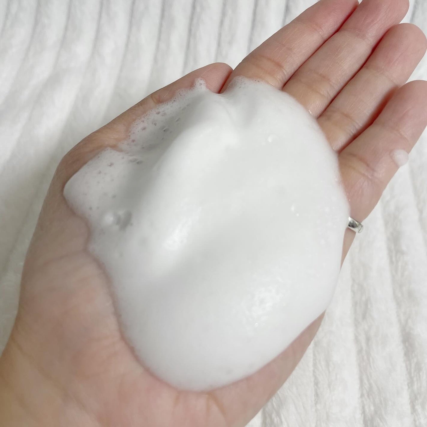 Runa on LIPS 「..▶︎SaranaraVelvetSalonMoisture..」(4枚目)