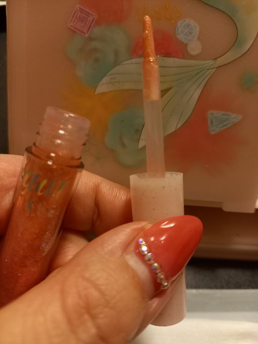 シュガー トゥインクル リキッド グリッター/PERIPERA/グリッターを使ったクチコミ（2枚目）