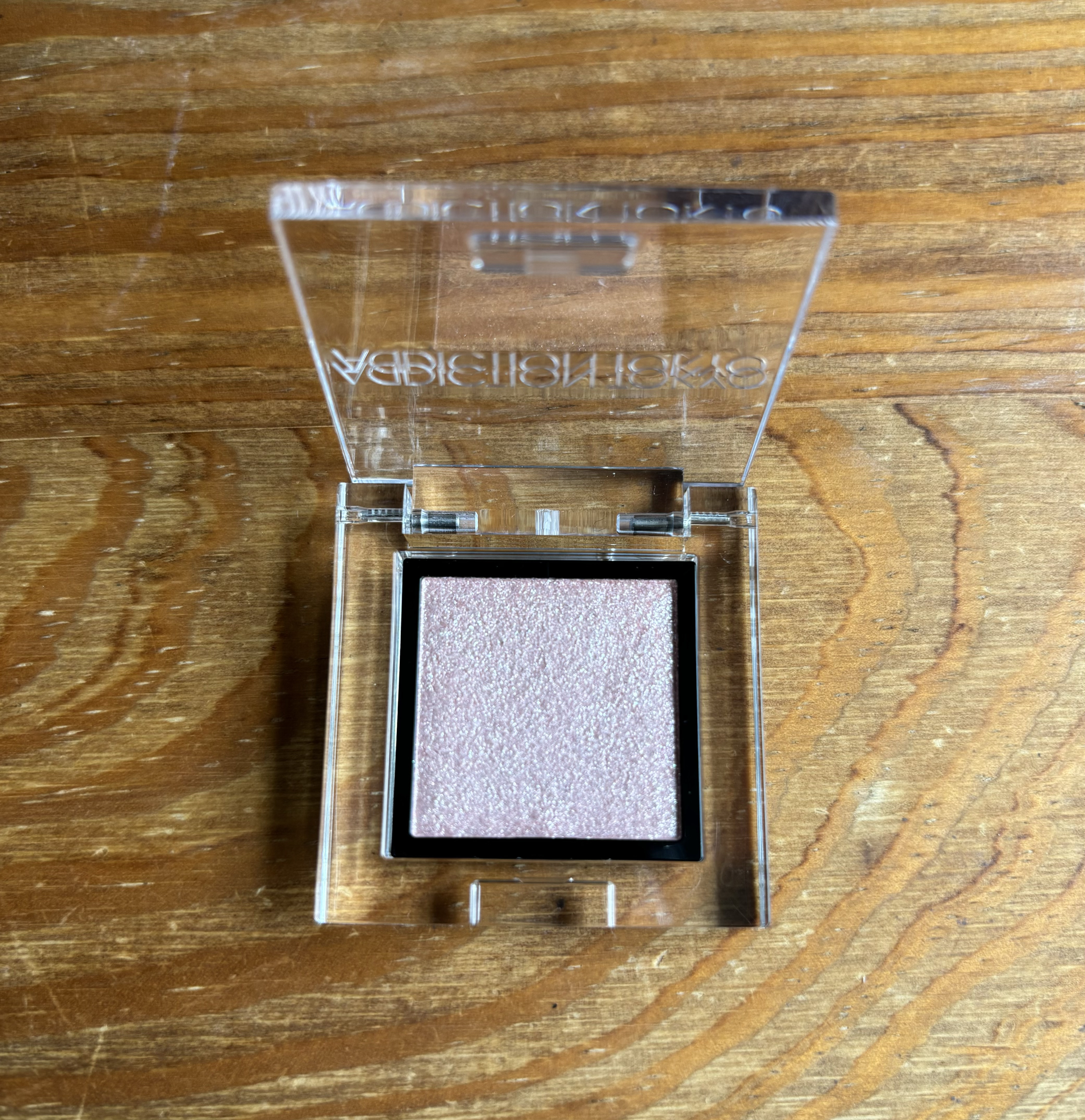 アディクション ザ アイシャドウ スパークル 012SP Tiny Ballerina/ADDICTION/単色アイシャドウを使ったクチコミ（2枚目）