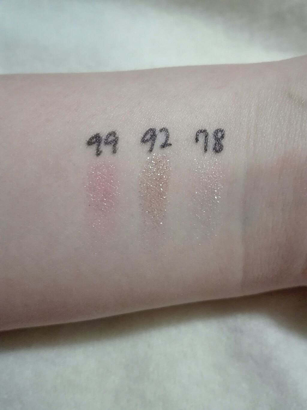 アディクション ザ アイシャドウ/ADDICTION/単色アイシャドウを使ったクチコミ（2枚目）