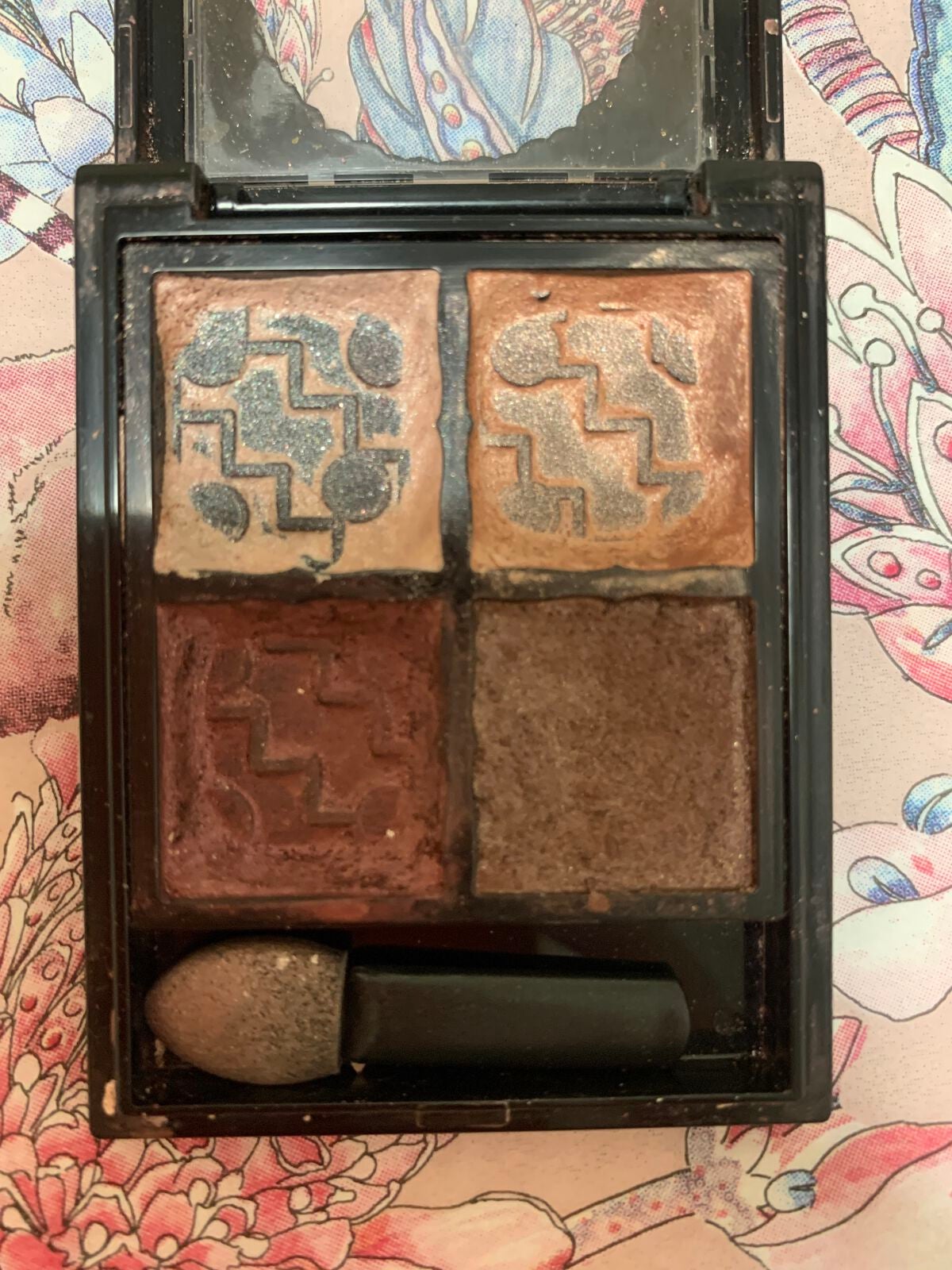 グロッシーリッチ アイズ/Visée/アイシャドウパレットを使ったクチコミ(2枚目)